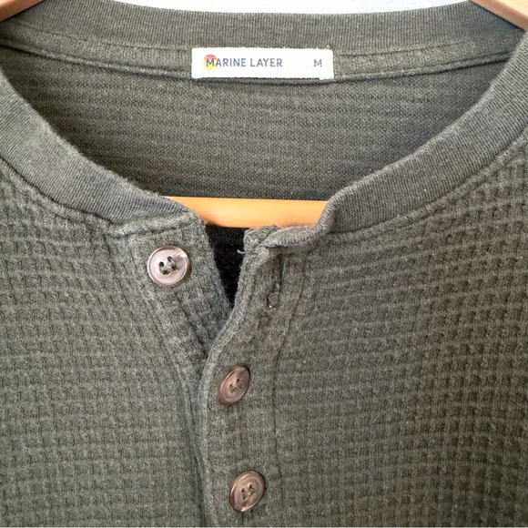 Marine Layer Men’s Waffle Knit Henley Long Sleeve Olive Green Shirt Size Medium - Picture 6 of 9